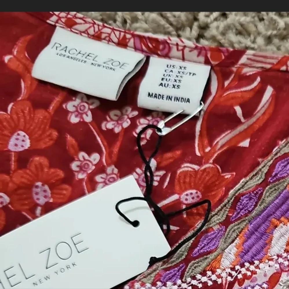 NWT Rachel Zoe Boho Red Floral Embroidered Peasant Blouse Top XS Oversized Flowy